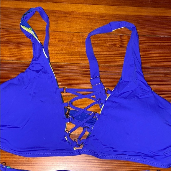 Reversible Bikini - Picture 2 of 5